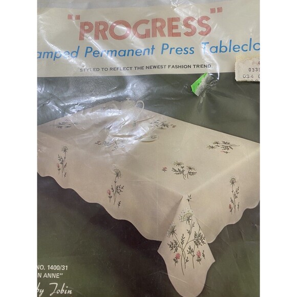 Progress Stamped Permanent Press Tablecloth For Embroidery New Made In USA - Picture 3 of 5